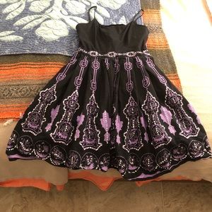 Beautiful black & purple dress w/ silver accents!